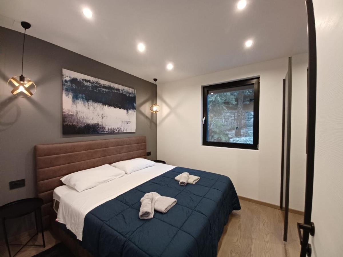 Aparthotel Villa V With Heated Pool Риека Экстерьер фото