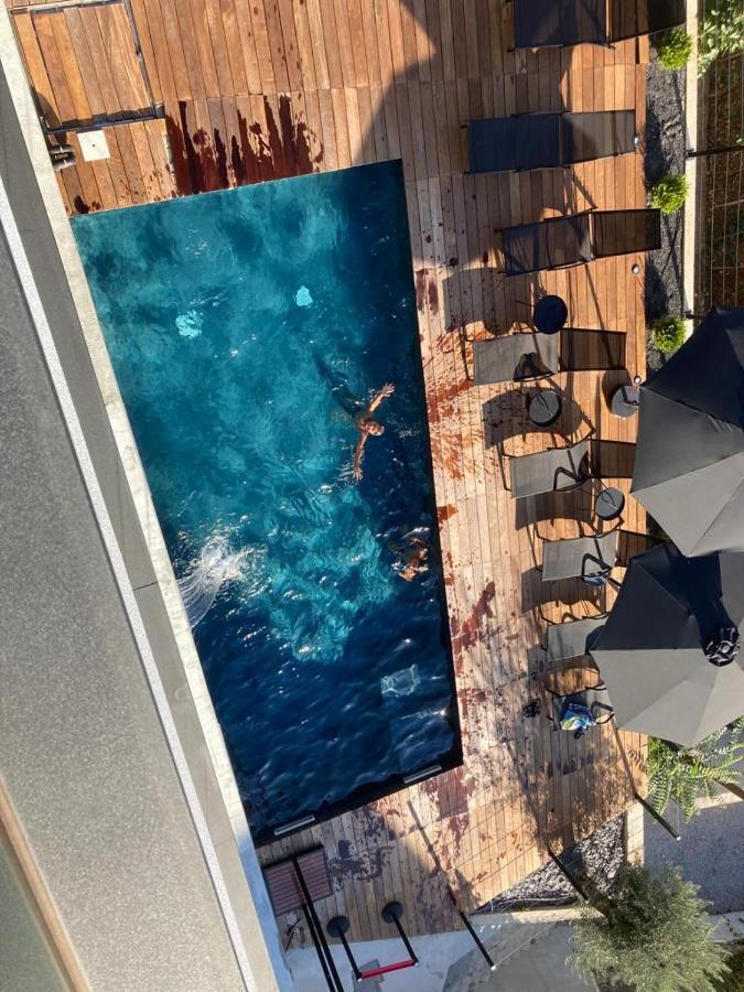 Aparthotel Villa V With Heated Pool Риека Экстерьер фото
